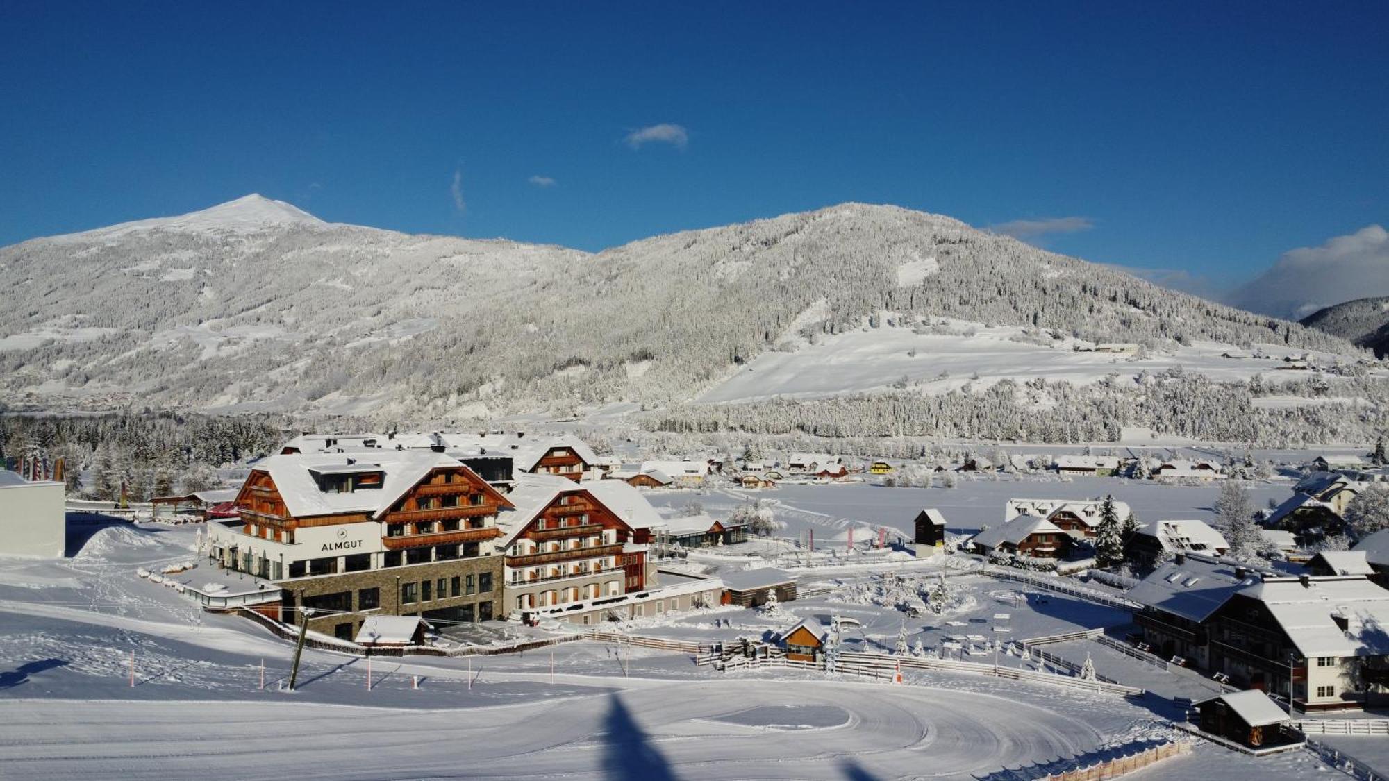 Almgut - Mountain Wellness Hotel Sankt Margarethen im Lungau Eksteriør bilde