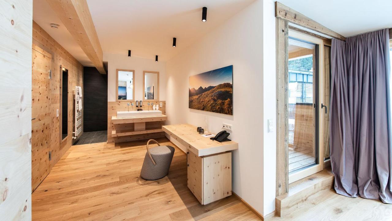 Almgut - Mountain Wellness Hotel Sankt Margarethen im Lungau Eksteriør bilde